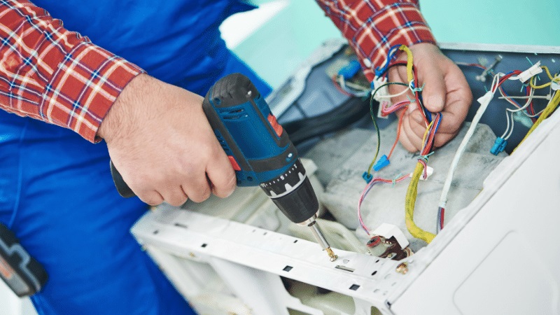 Arnavutköy Baxi Baxi çamaşır makinesi kart tamiri – Su almama arızası orijinal parça ile giderildi. - Teknik servis örneği